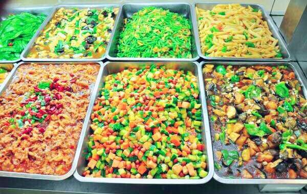 工地飯?zhí)贸邪蟊娞撞? /><br />
工地飯?zhí)贸邪蟊娞撞?
</p>
<p style=