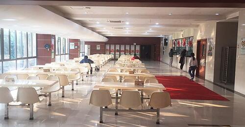 醫(yī)院食堂為什么干不過快餐？因?yàn)楣芾砗诵呐c服務(wù)